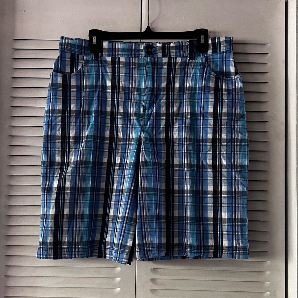 Bobbie Brooks Plaid Flat Front High Rise Chino Shorts